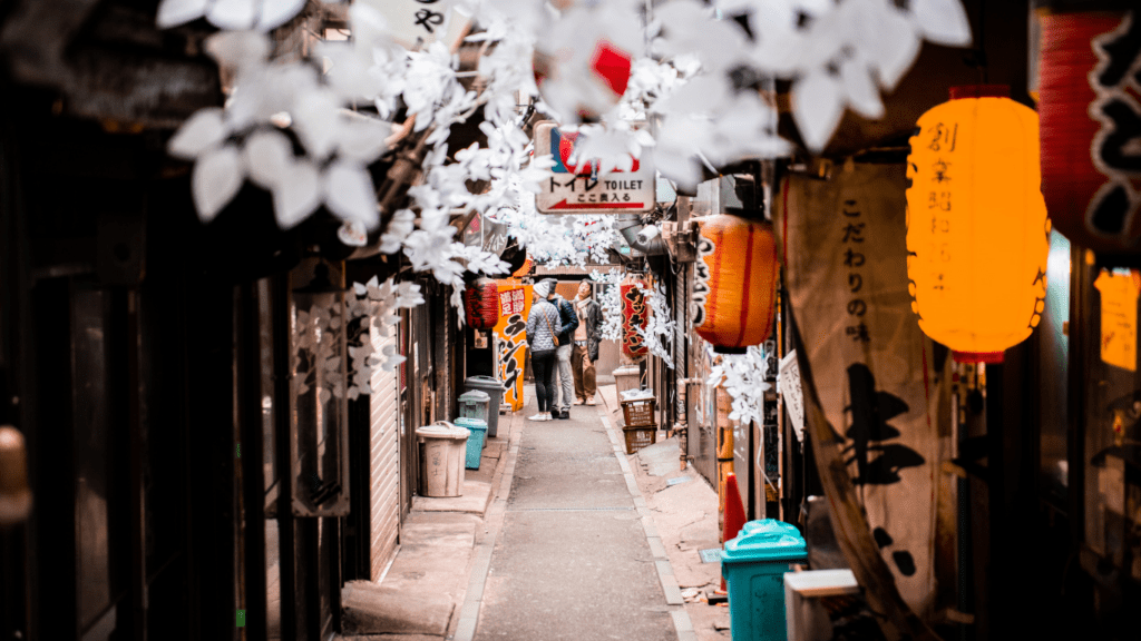 street on tokyo